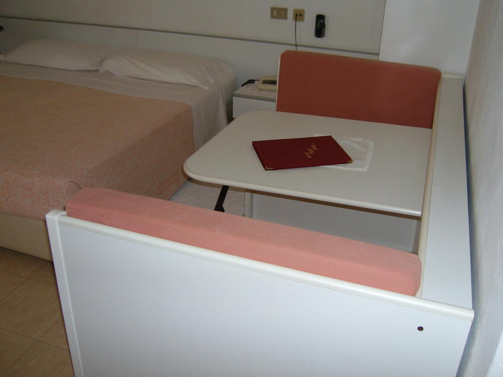 Hotel Villa Carla Grado Dış mekan fotoğraf